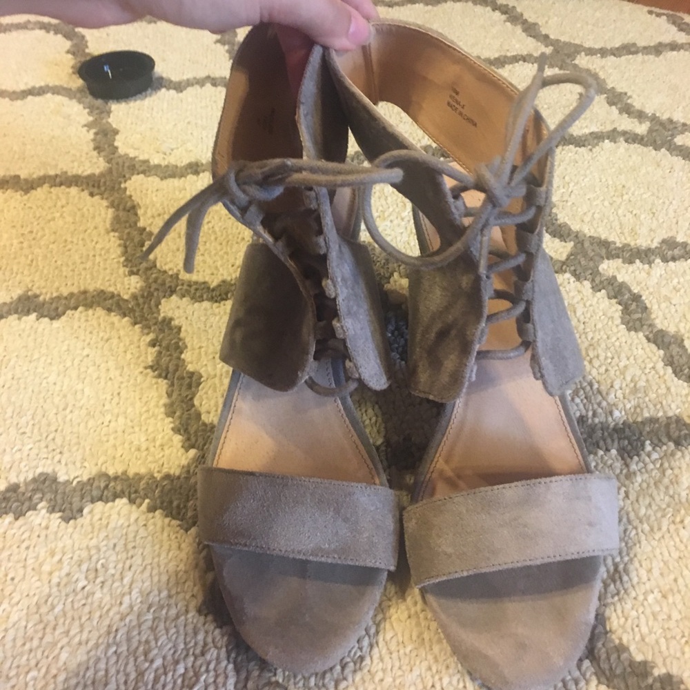 Charlotte Russe Heels size 10